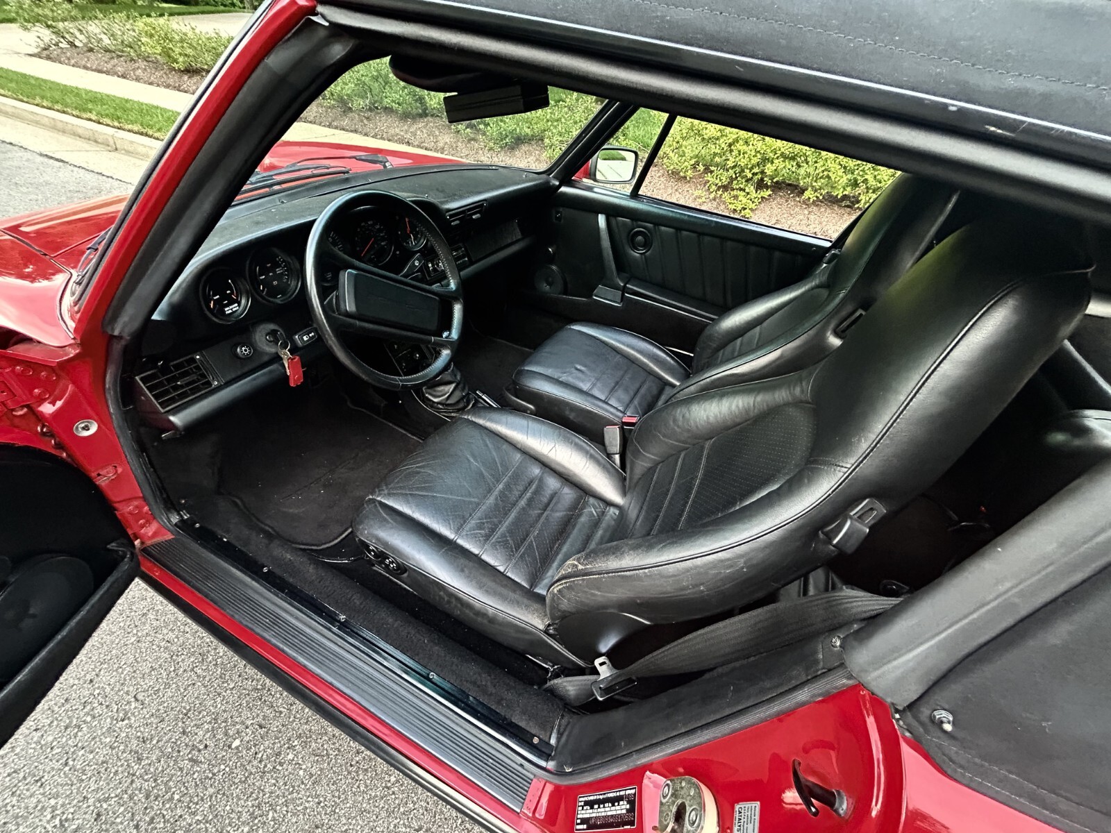 Porsche-911-1986-Convertible-13