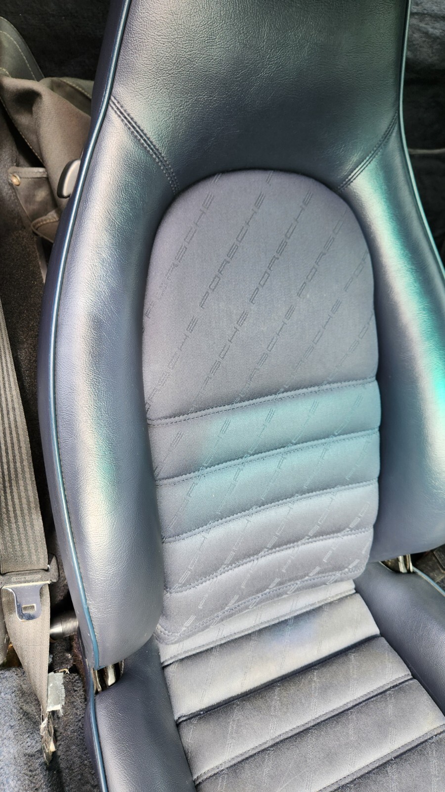 Porsche-911-1986-Convertible-26