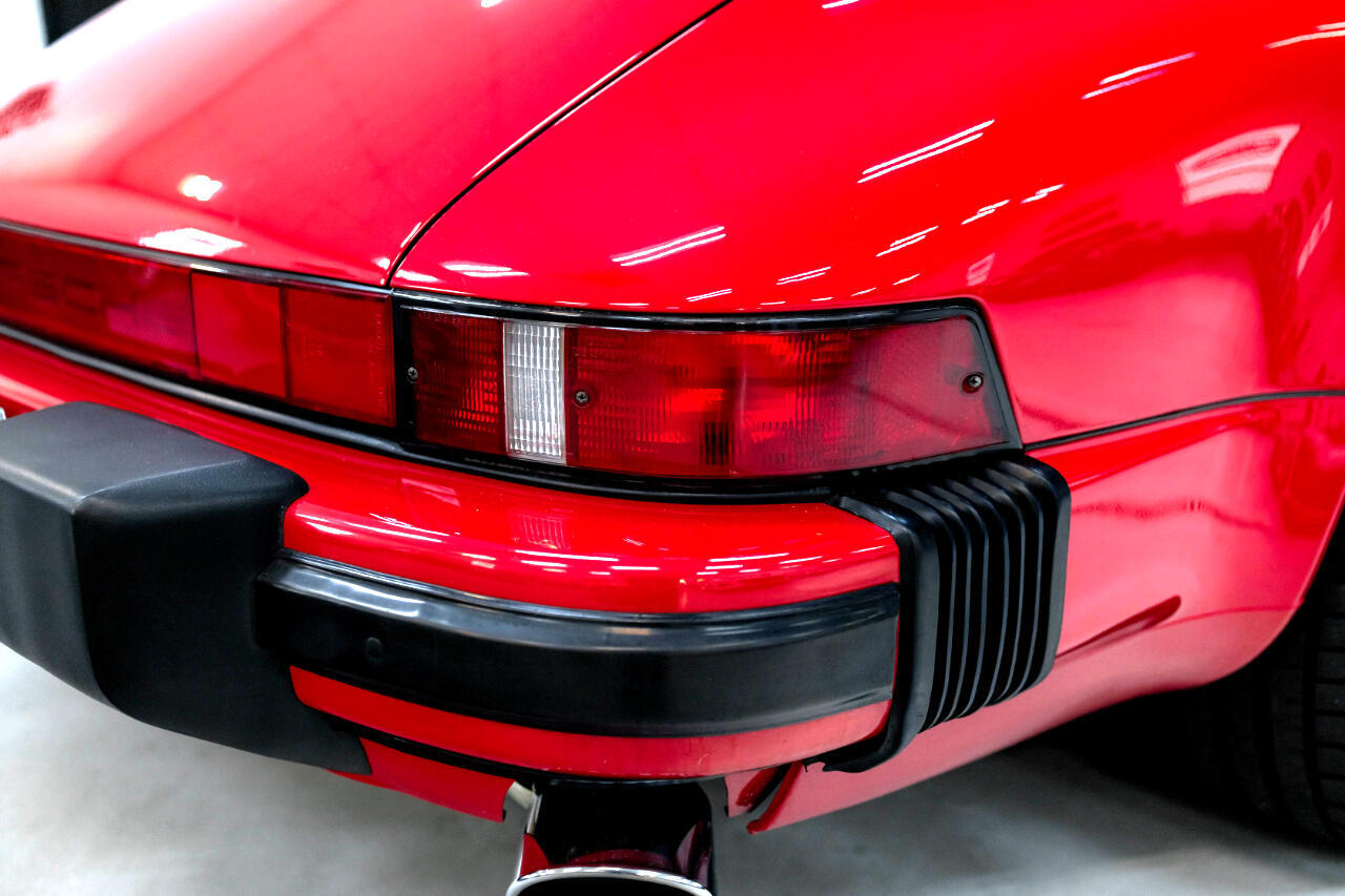 Porsche-911-1987-Convertible-33