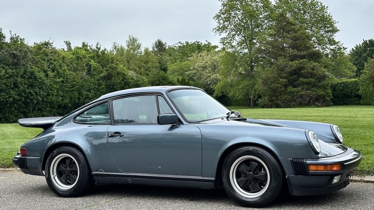 Porsche-911-1987-Coupe-1