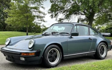 Porsche-911-1987-Coupe-11