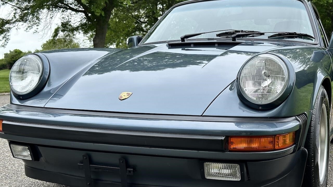 Porsche-911-1987-Coupe-14