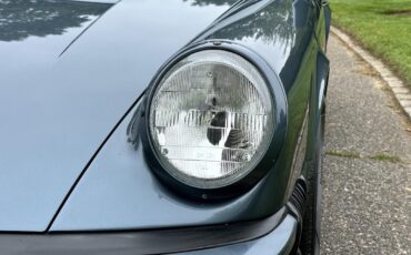Porsche-911-1987-Coupe-15