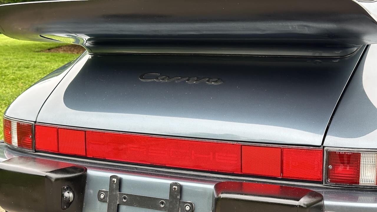 Porsche-911-1987-Coupe-20