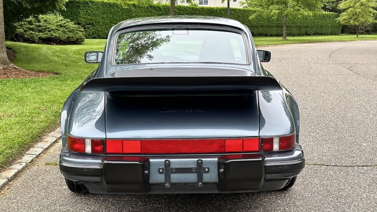 Porsche-911-1987-Coupe-6