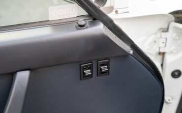 Porsche-911-1987-Targa-17