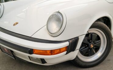 Porsche-911-1987-Targa-3