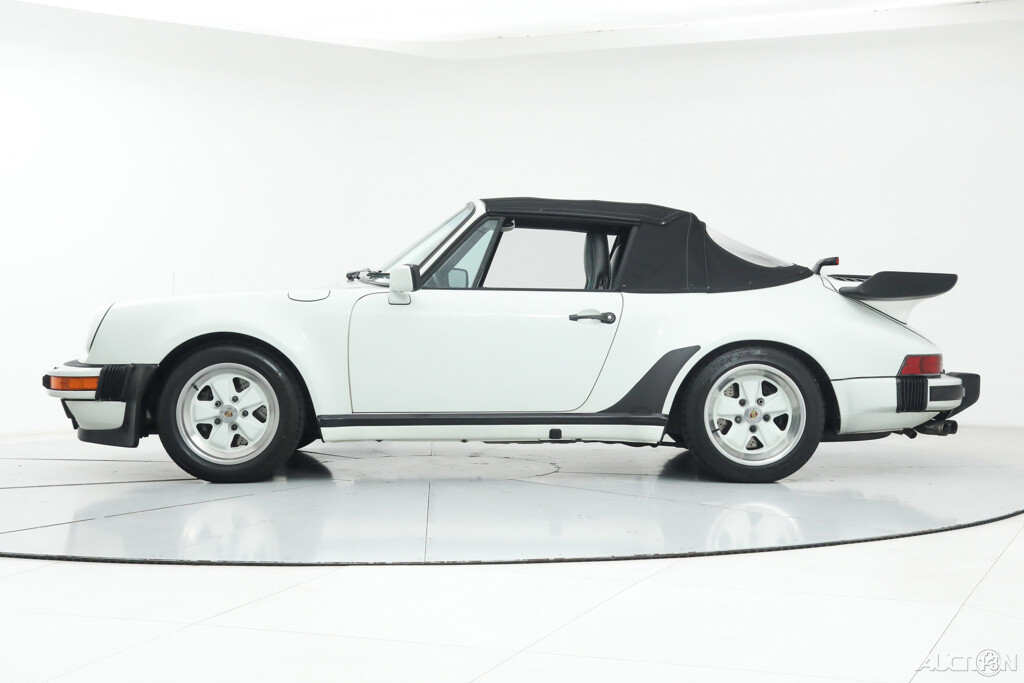 Porsche-911-1988-Convertible-1