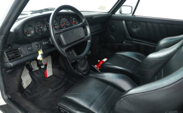 Porsche-911-1988-Convertible-23