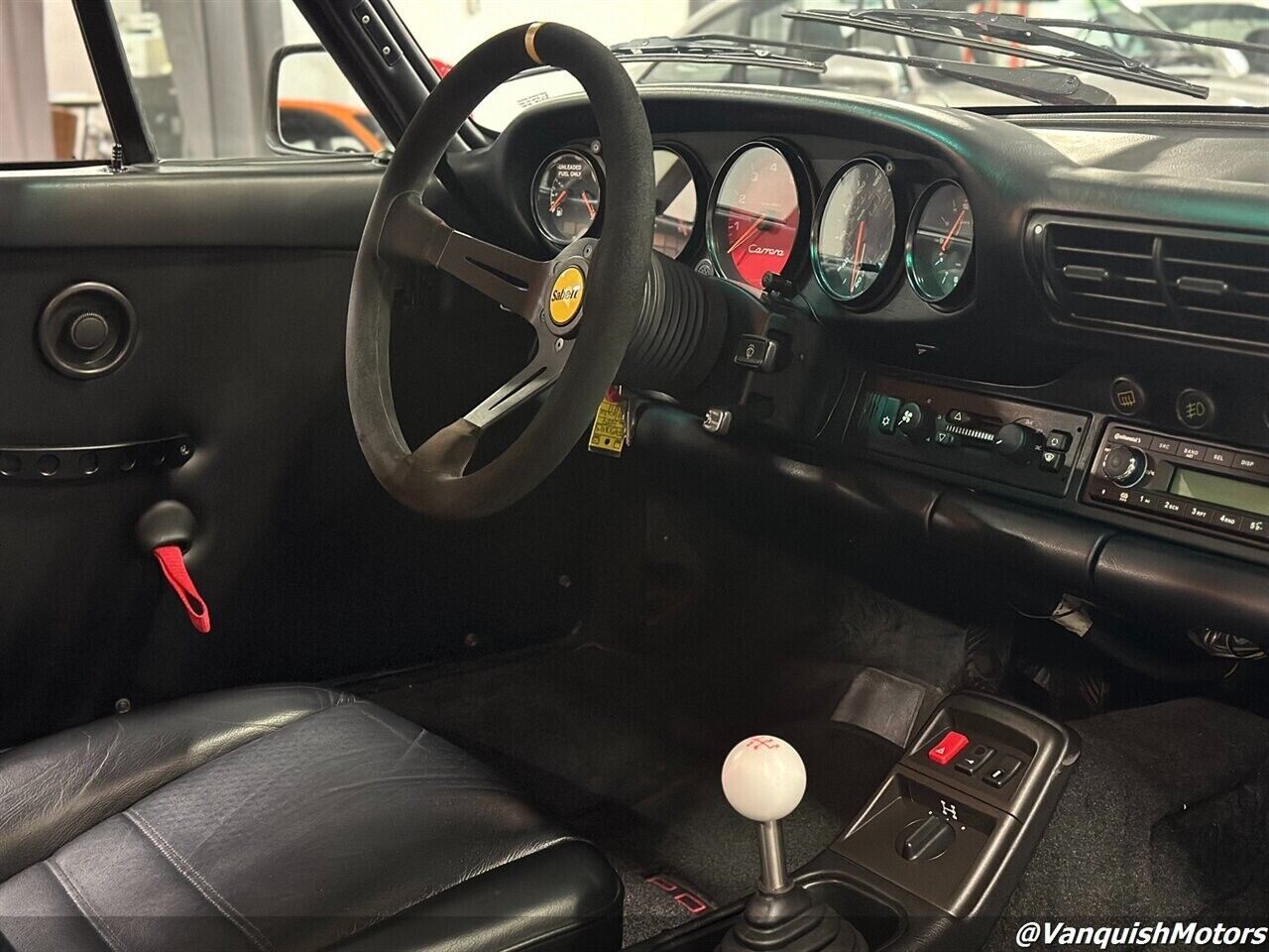 Porsche-911-1989-Coupe-10