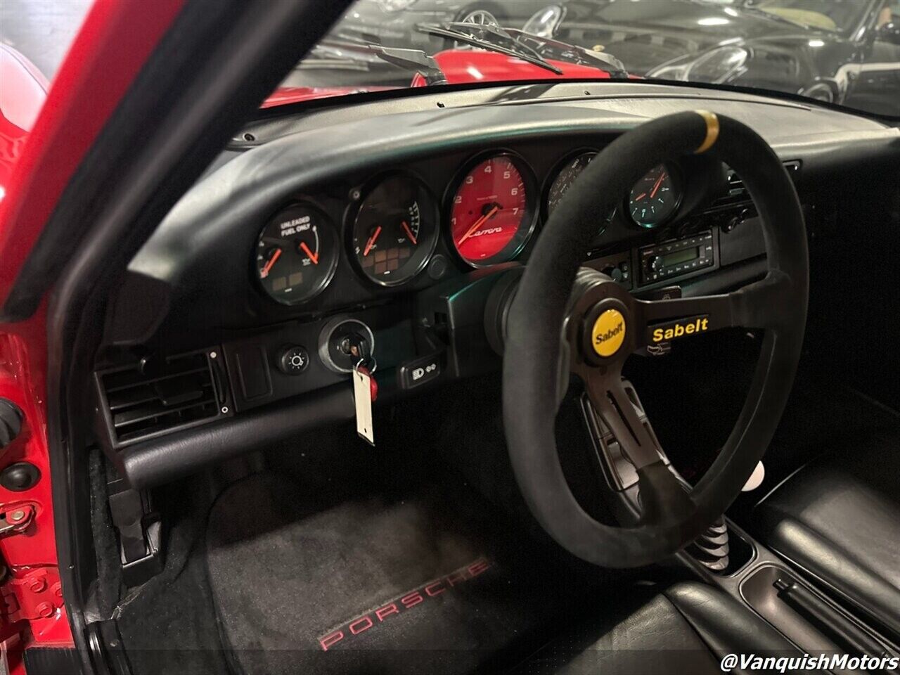 Porsche-911-1989-Coupe-11