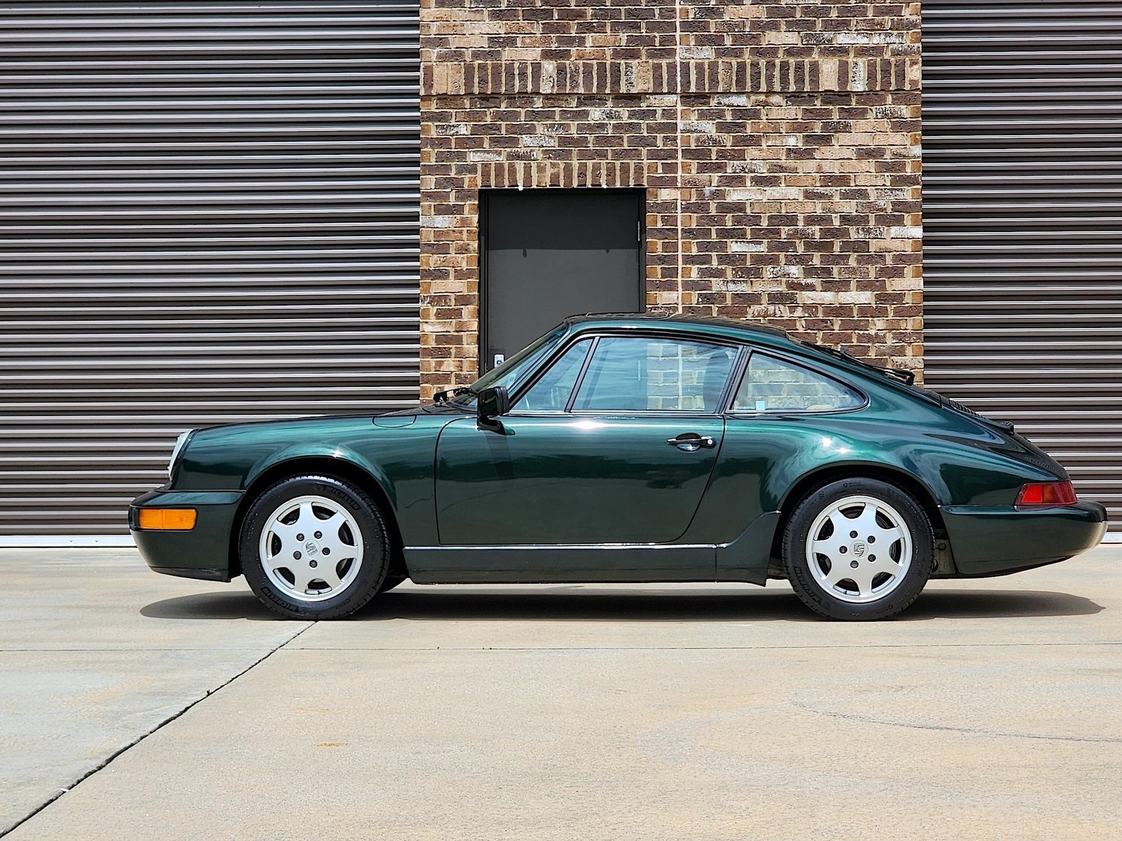 Porsche-911-1990-Coupe-1