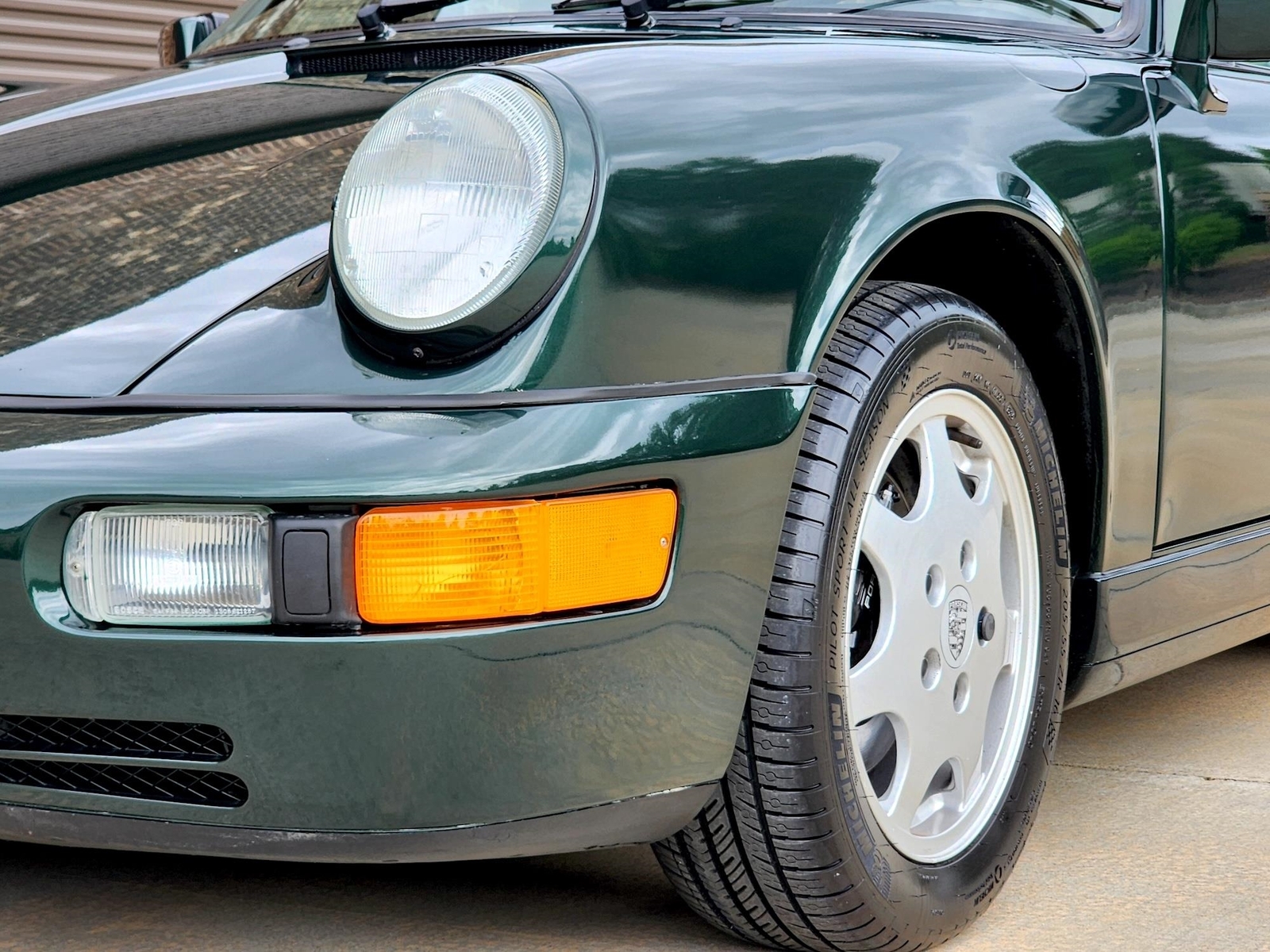 Porsche-911-1990-Coupe-31