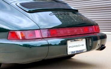 Porsche-911-1990-Coupe-34