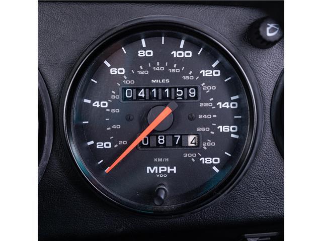 Porsche-911-1991-Cabriolet-18