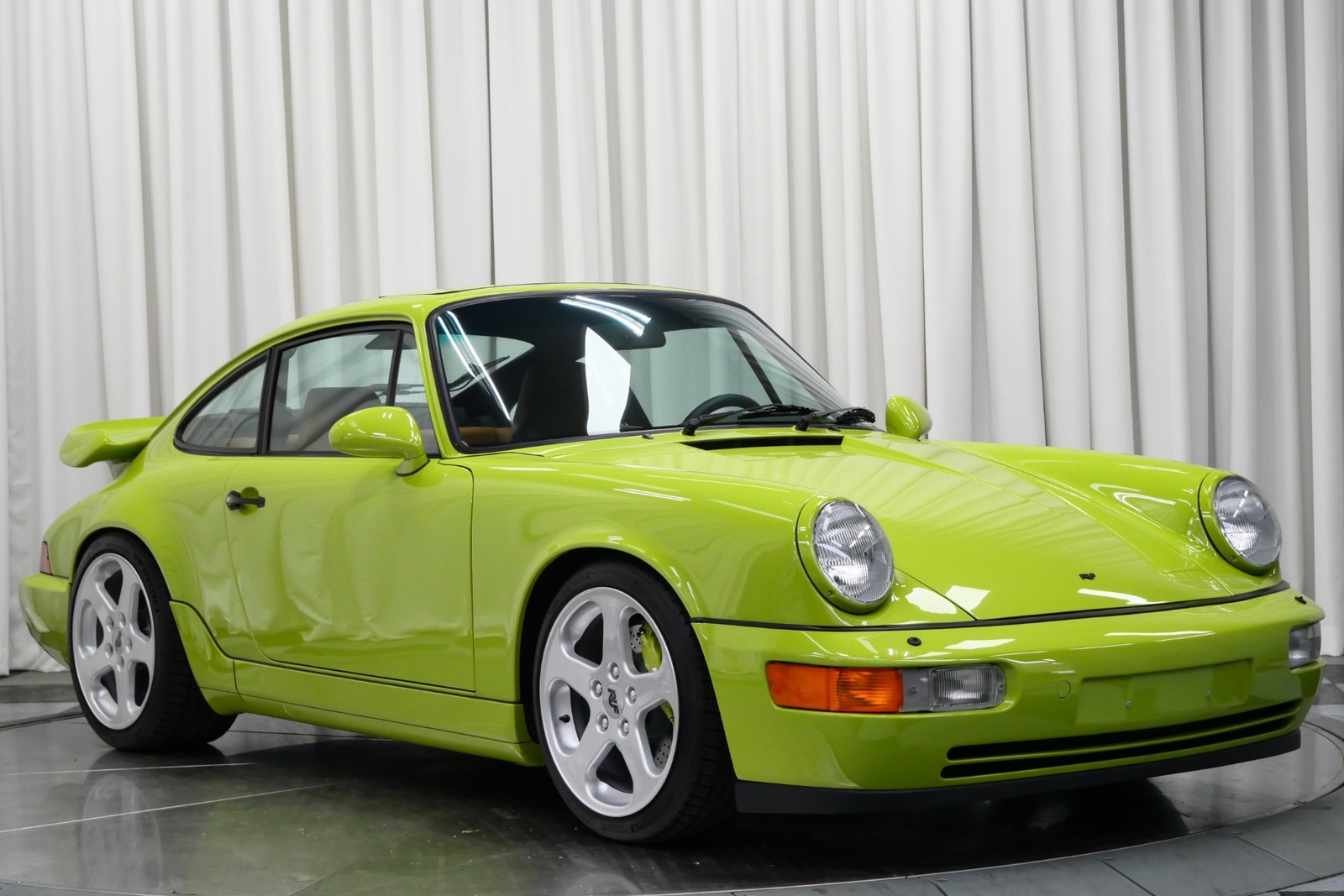 Porsche-911-1991-Coupe-1