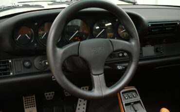 Porsche-911-1991-Coupe-13