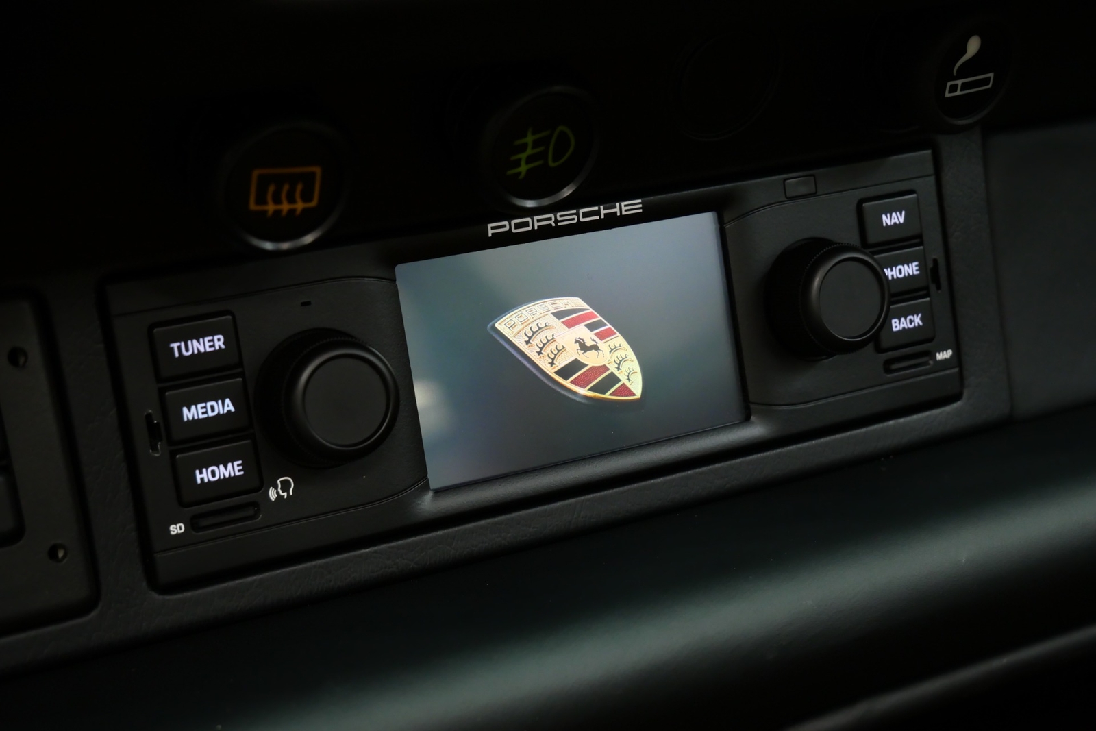 Porsche-911-1991-Coupe-15