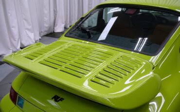 Porsche-911-1991-Coupe-26