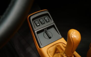 Porsche-911-1991-Coupe-38