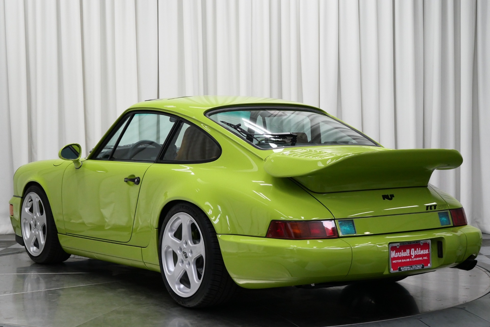 Porsche-911-1991-Coupe-5