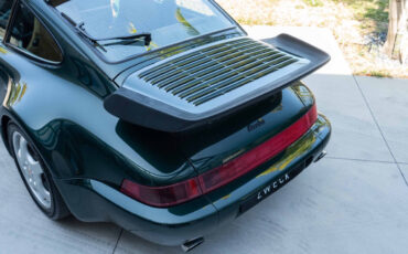 Porsche-911-1992-Coupe-28