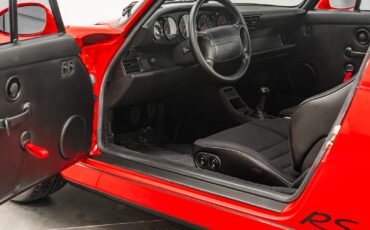 Porsche-911-1993-Coupe-21