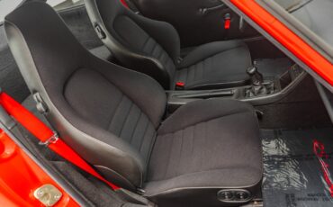 Porsche-911-1993-Coupe-30