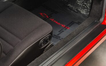 Porsche-911-1993-Coupe-31