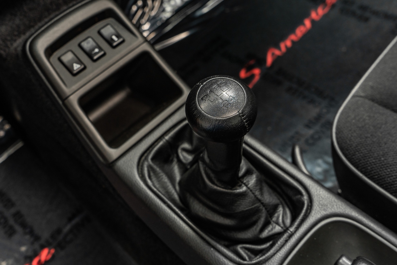 Porsche-911-1993-Coupe-32