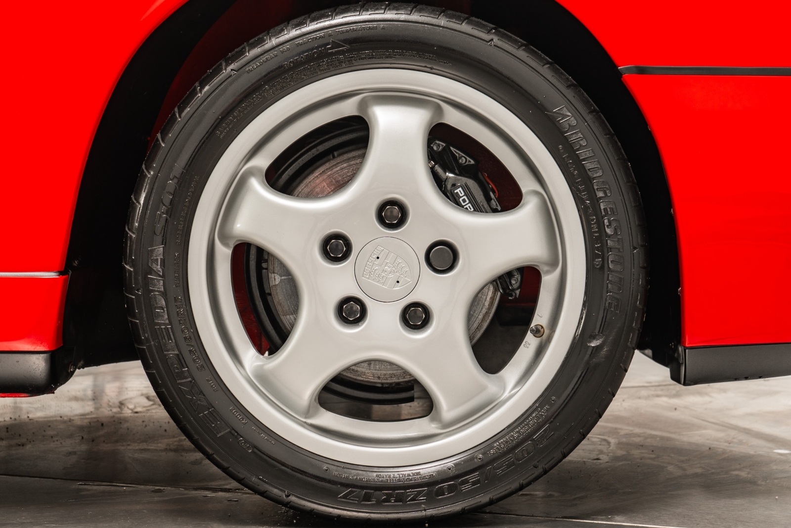 Porsche-911-1993-Coupe-38