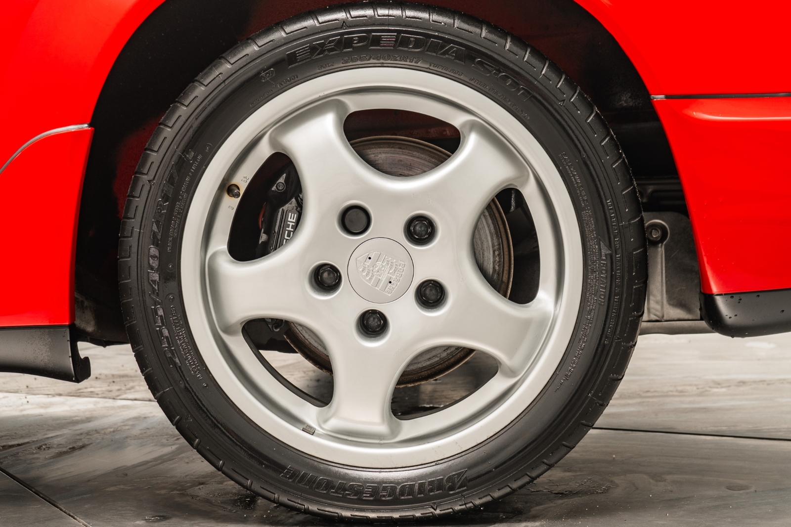 Porsche-911-1993-Coupe-9