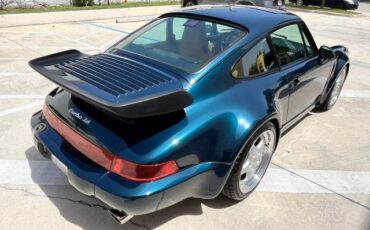 Porsche-911-1994-Coupe-2