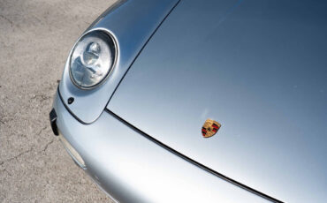 Porsche-911-1995-Coupe-11