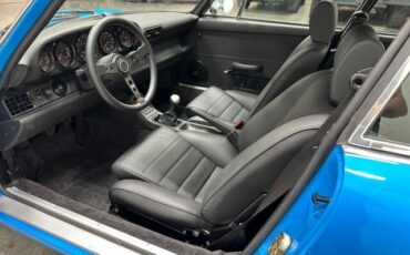 Porsche-911-1995-Coupe-16