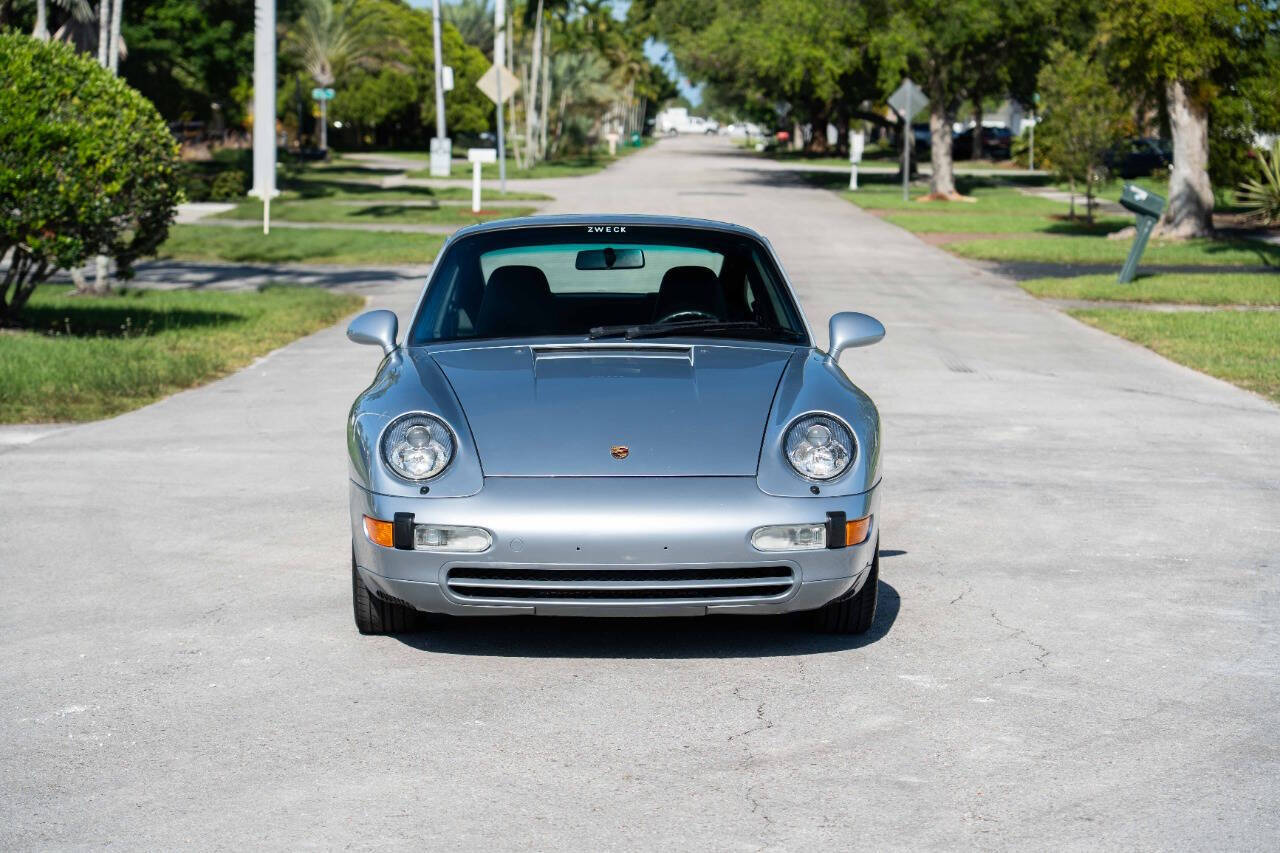 Porsche-911-1995-Coupe-4
