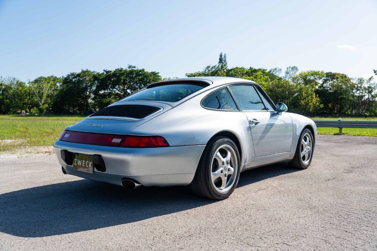 Porsche-911-1995-Coupe-7