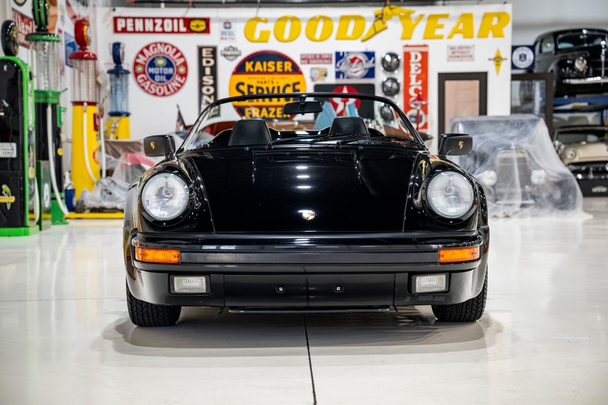 Porsche-911-Cabriolet-Wide-Body-Speedster-1986-14