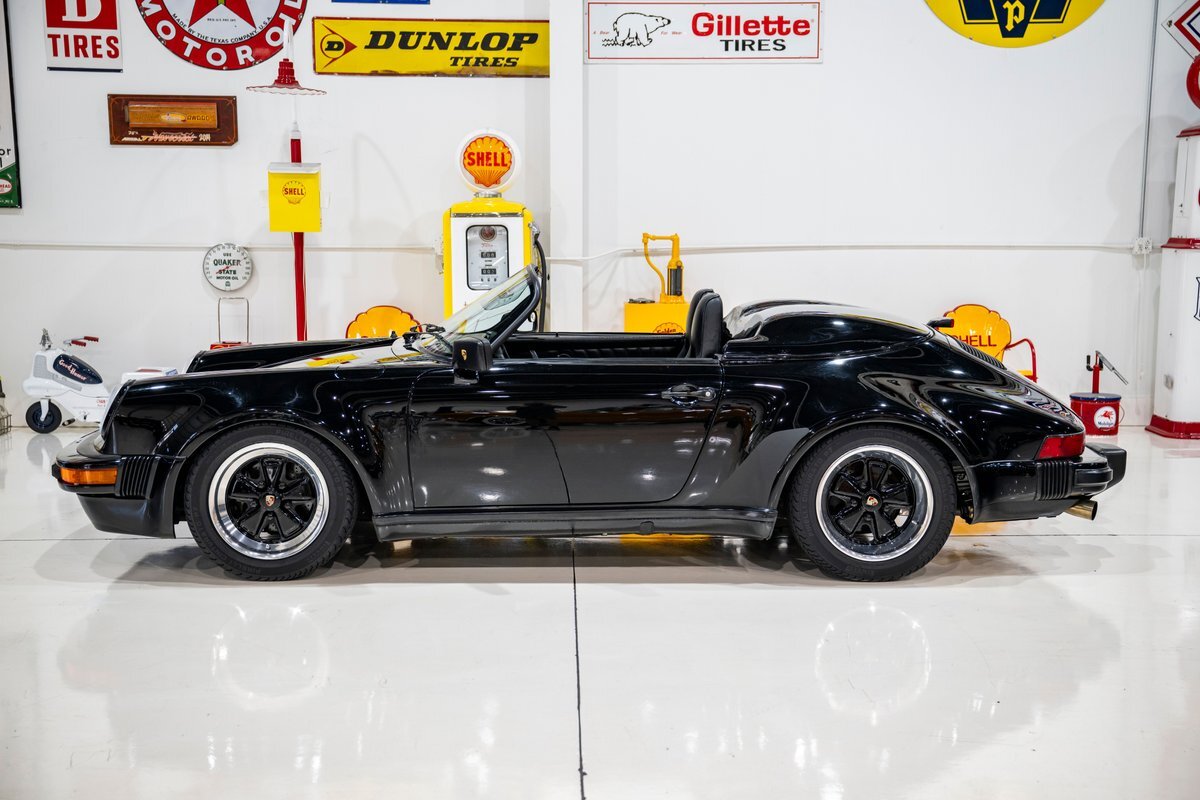 Porsche-911-Cabriolet-Wide-Body-Speedster-1986-2