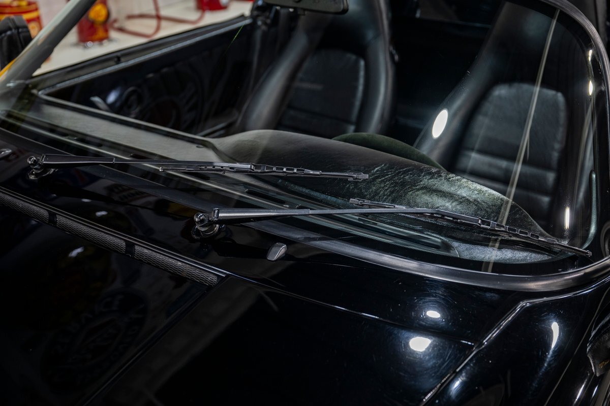 Porsche-911-Cabriolet-Wide-Body-Speedster-1986-38