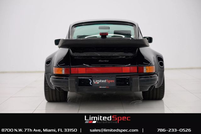 Porsche-911-EV-1986-Coupe-17