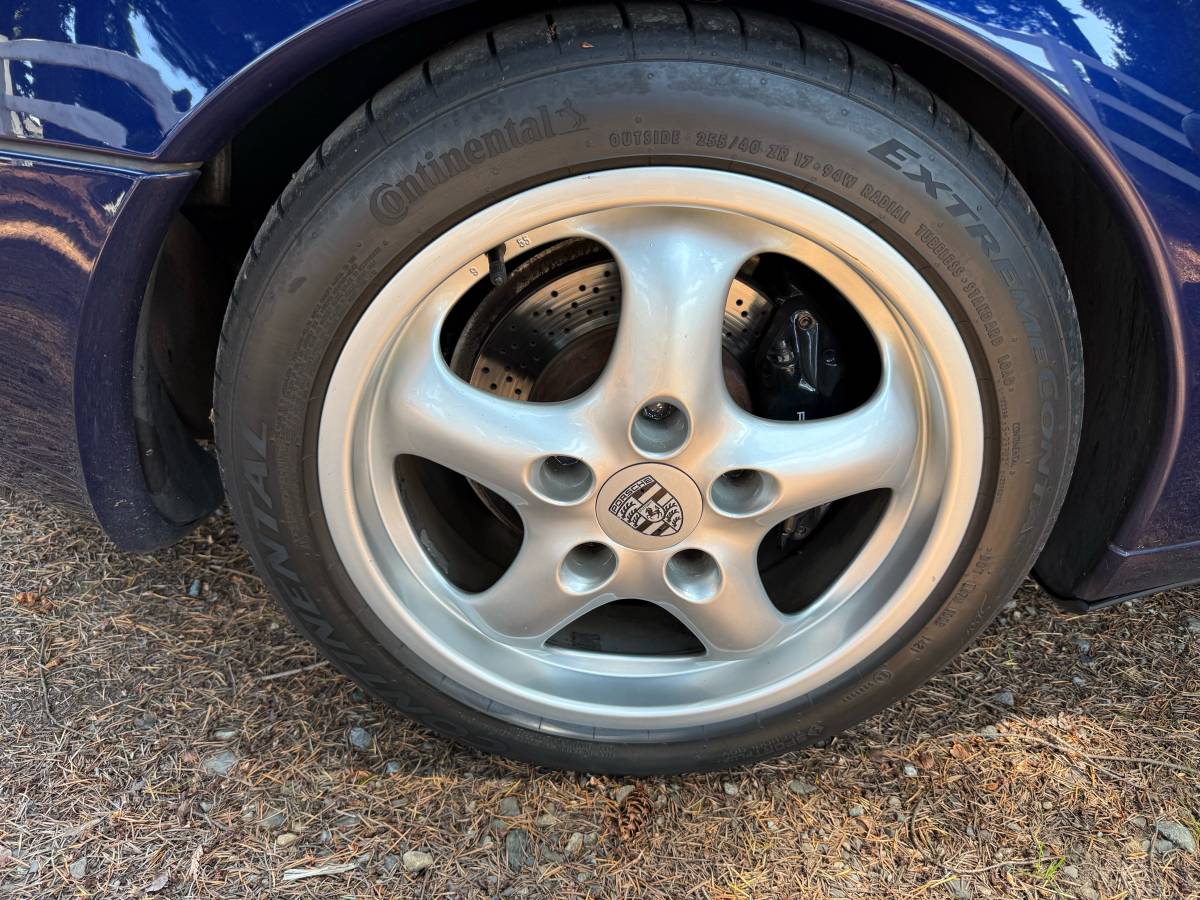 Porsche-911-carrera-1995-blue-11