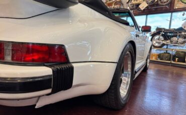 Porsche-911-factory-wide-body-1987-white-15