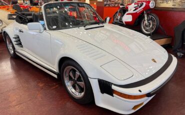 Porsche-911-factory-wide-body-1987-white-20
