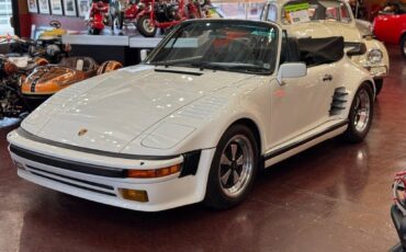 Porsche-911-factory-wide-body-1987-white-23