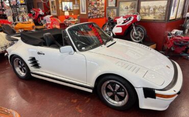 Porsche-911-factory-wide-body-1987-white-3