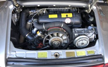 Porsche-911-sc-1983-grey-7