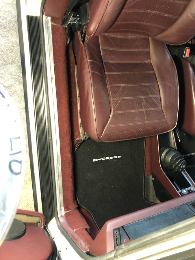 Porsche-911-sc-1983-grey-9
