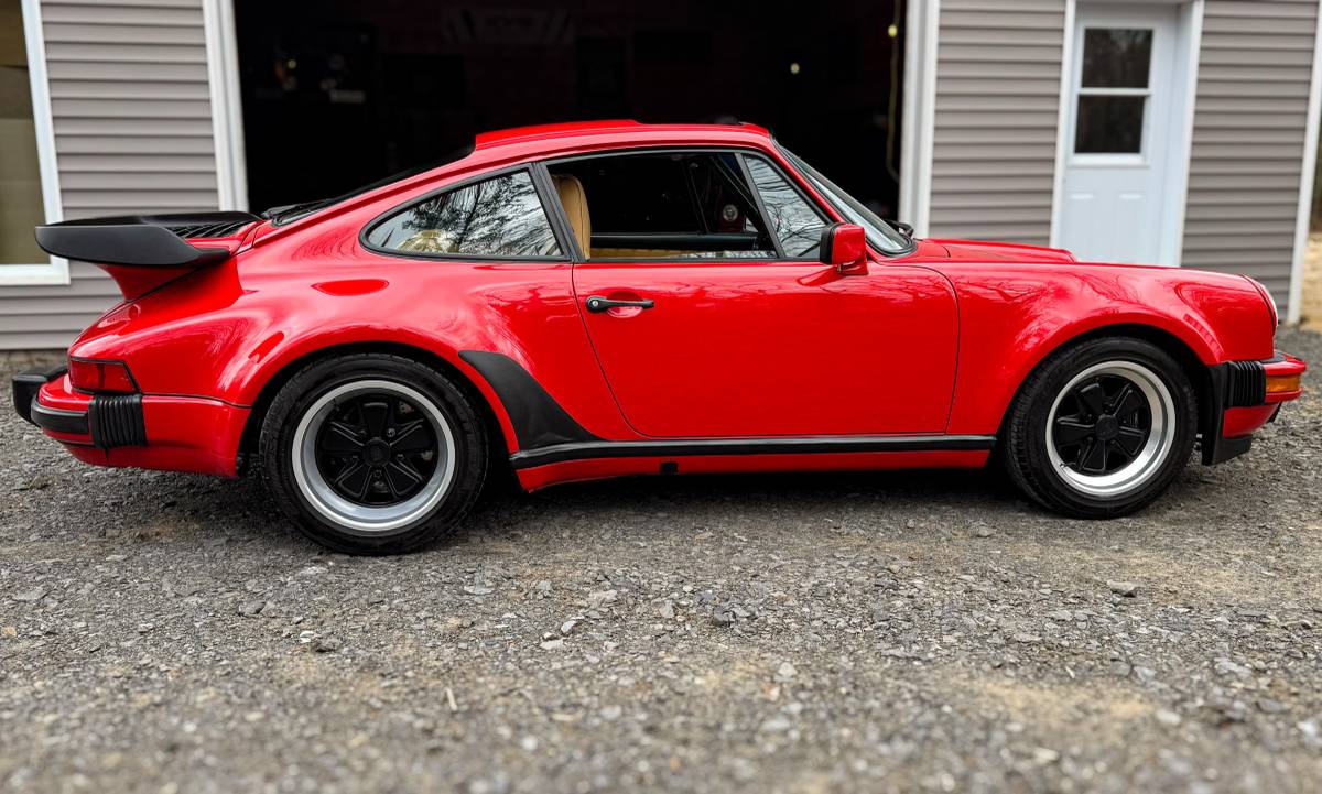Porsche-911-turbo-1988-red-2