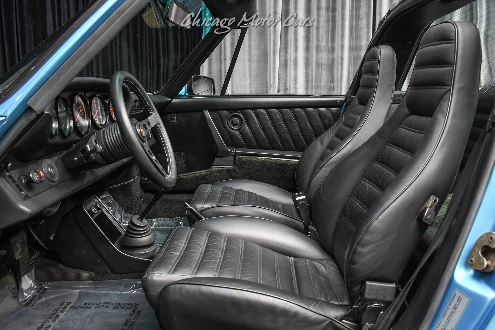 Porsche-911S-Targa-1977-Coupe-19